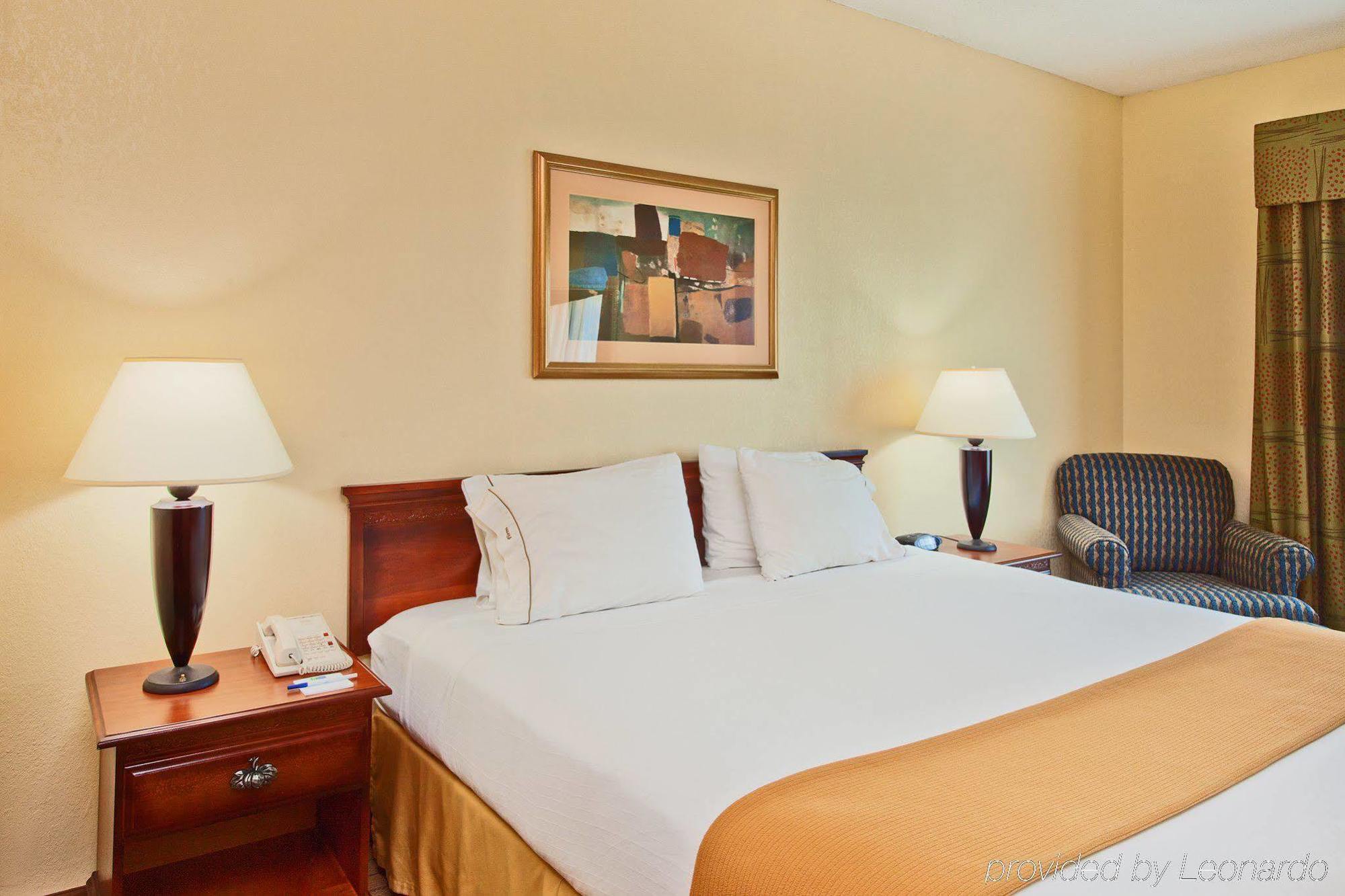 Holiday Inn Express & Suites - Enterprise By Ihg Bilik gambar